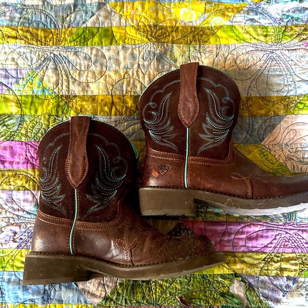 Ariat fat babies